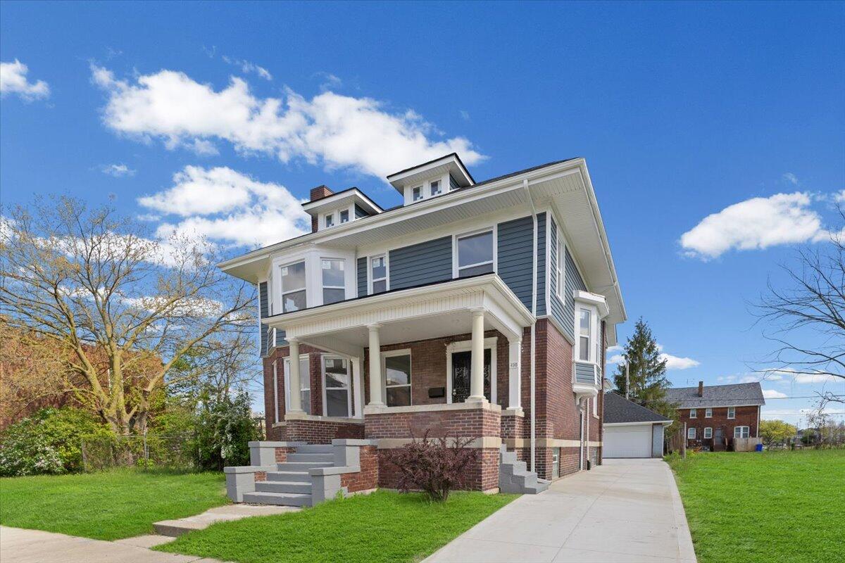 430 Marston Street Detroit, MI 48202 - Photo 32 of 37 27-IMG_9400