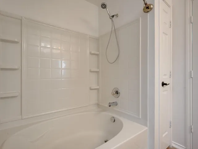 $1,995 | 6705 Crosne Street, Austin, TX 78754