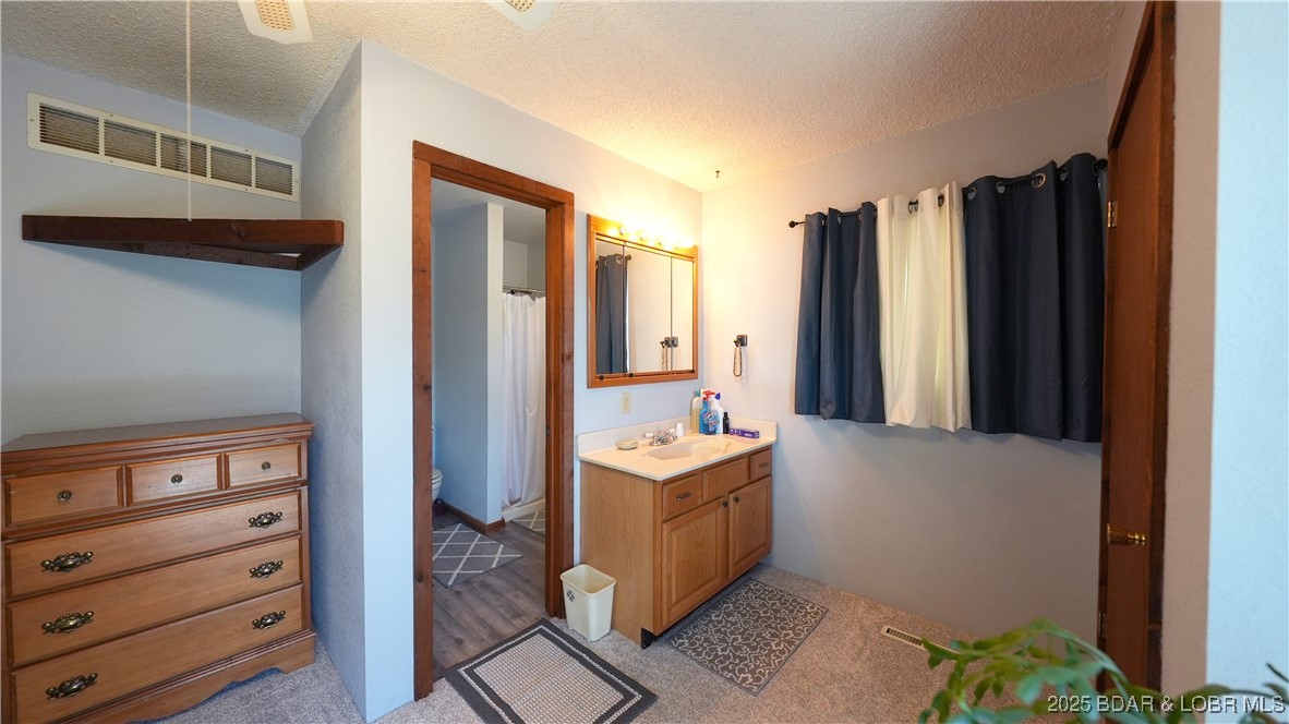 86 Swallow Point Sunrise Beach, MO 65079 - Photo 20 of 37