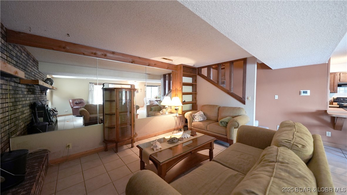 86 Swallow Point Sunrise Beach, MO 65079 - Photo 7 of 37