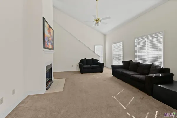 $140,000 | 5147 Nicholson Drive, Unit 68, Baton Rouge, LA 70820