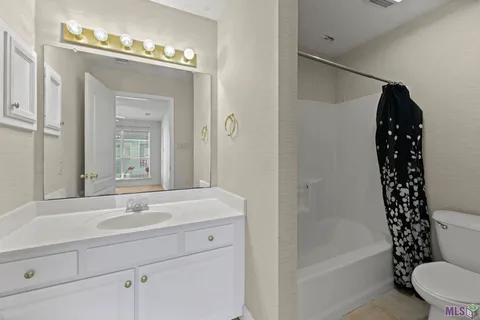 $140,000 | 5147 Nicholson Drive, Unit 68, Baton Rouge, LA 70820