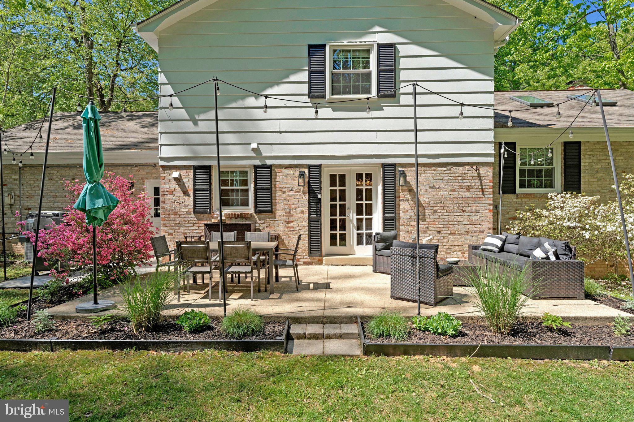 12121 Stirrup Road Reston, VA 20191 - Photo 57 of 67 Patio