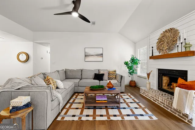 $365,000 | 20 Briarwood Place, Newnan, GA 30265