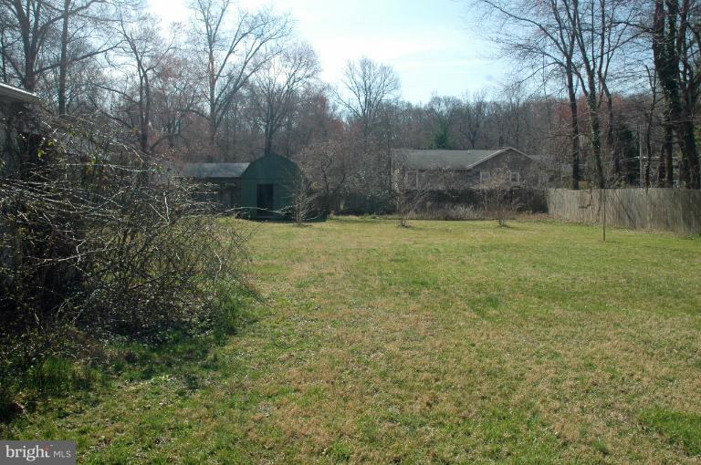 108 Farmington Road West Accokeek, MD 20607 - Photo 10 of 30 a view of a backyard