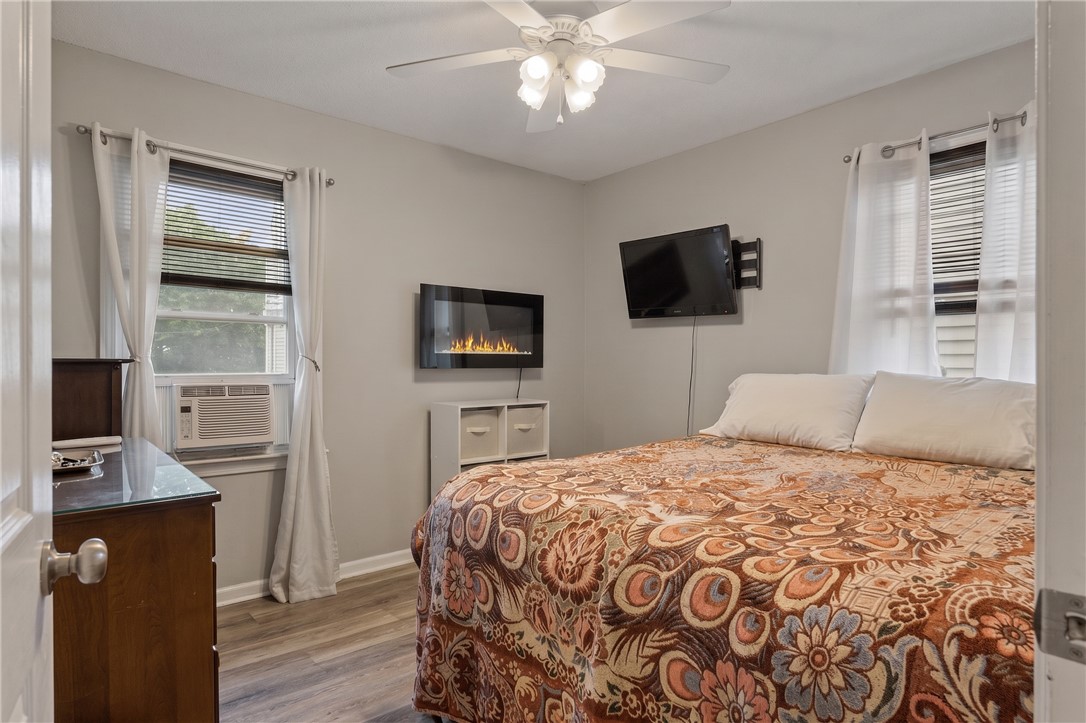 76 Dewey Street Woonsocket, RI 02895 - Photo 8 of 26 Apt 1