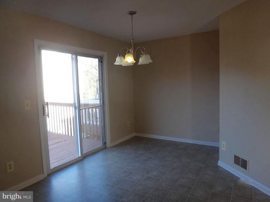 2235 Conquest Way Odenton, MD 21113 - Photo 6 of 18 Kitchen