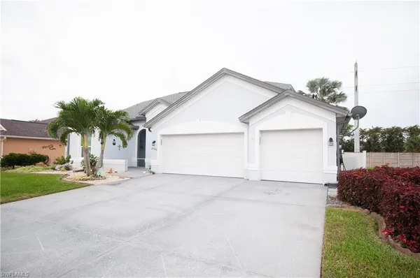 $494,900 | 22806 Snaptail Court, Estero, FL 33928