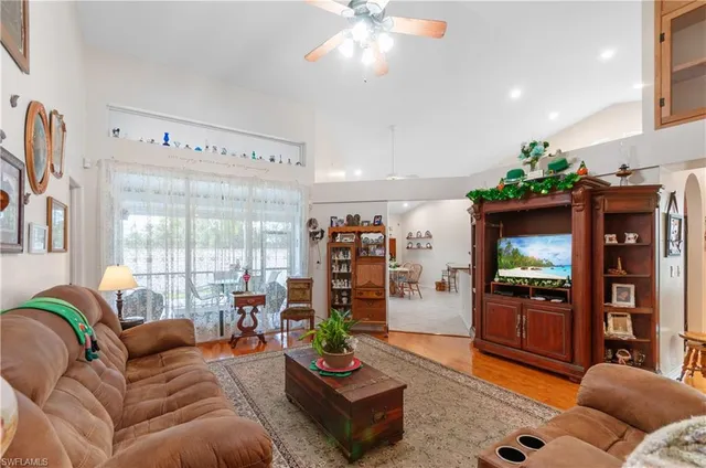 $499,900 | 22806 Snaptail Court, Estero, FL 33928