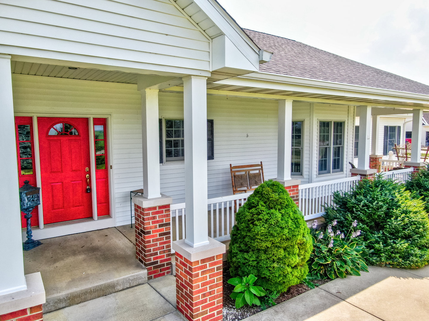 1864 North 31st Road Ottawa, IL 61350 - Photo 4 of 33
