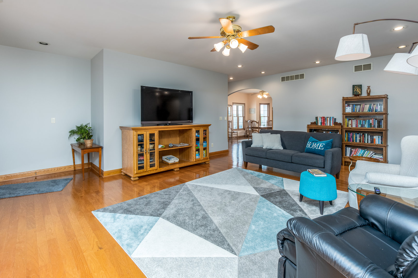 1864 North 31st Road Ottawa, IL 61350 - Photo 8 of 33