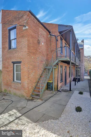 $1,750 | 37 South Lime Street, Unit 1, Lancaster, PA 17602