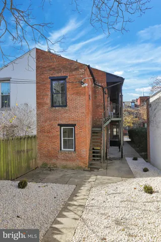 $1,750 | 37 South Lime Street, Unit 1, Lancaster, PA 17602