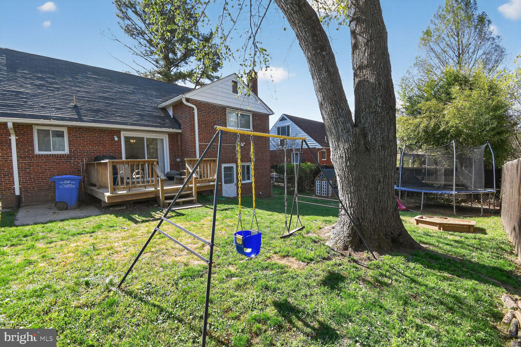 9914 Grayson Avenue Silver Spring, MD 20901 - Photo 25 of 27