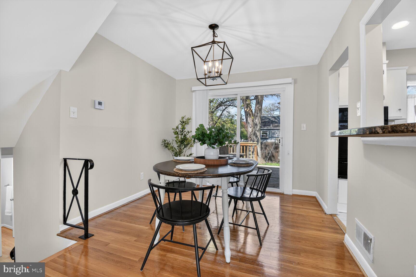 9914 Grayson Avenue Silver Spring, MD 20901 - Photo 7 of 27