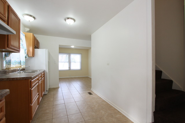 3712 West 85th Place Chicago, IL 60652 - Photo 2 of 20