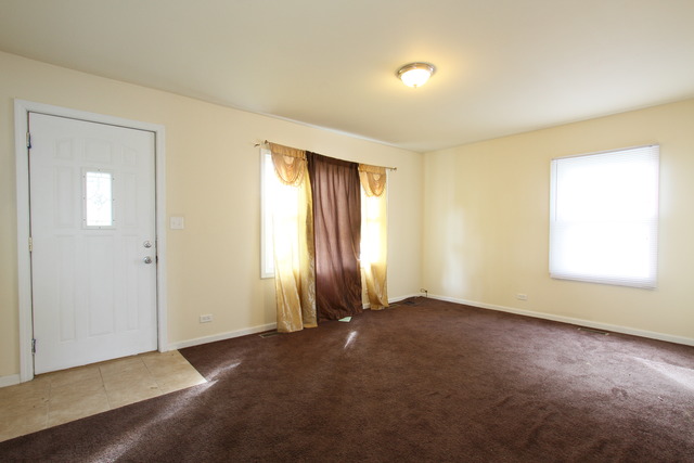 3712 West 85th Place Chicago, IL 60652 - Photo 5 of 20