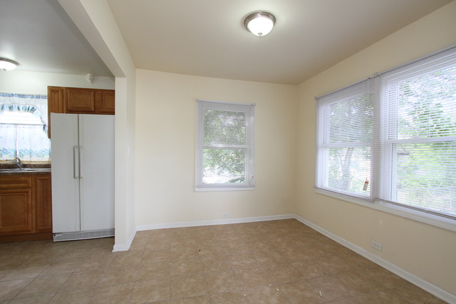3712 West 85th Place Chicago, IL 60652 - Photo 8 of 20