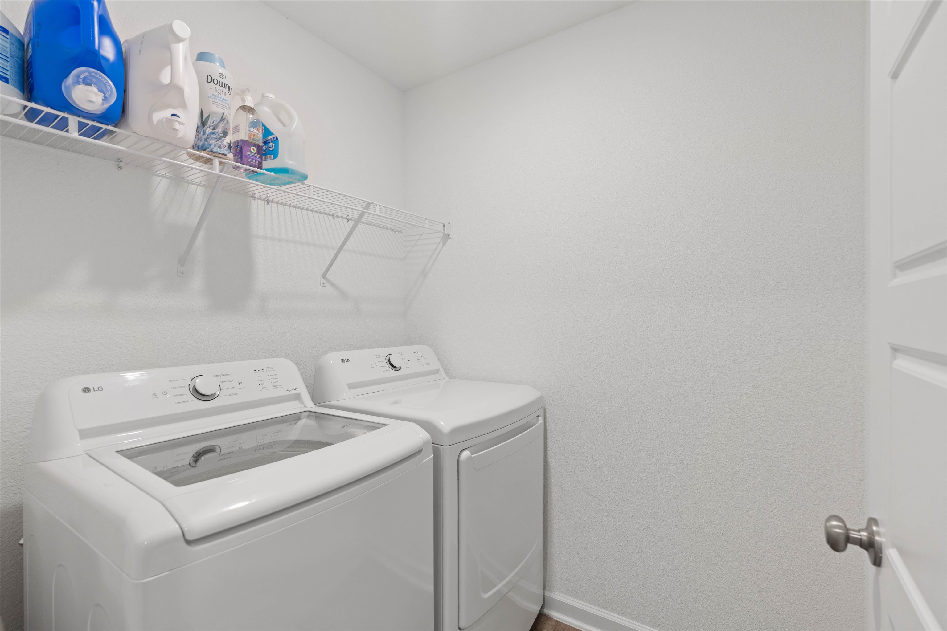 15030 Forsythia Loop Silverhill, AL 36576 - Photo 28 of 33 Laundry
