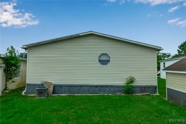 $57,000 | 583 Evergreen Drive, Lockport, NY 14094