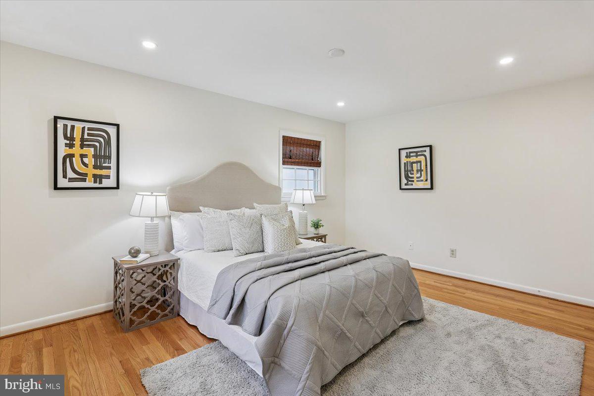 11712 Seven Locks Road Potomac, MD 20854 - Photo 18 of 55