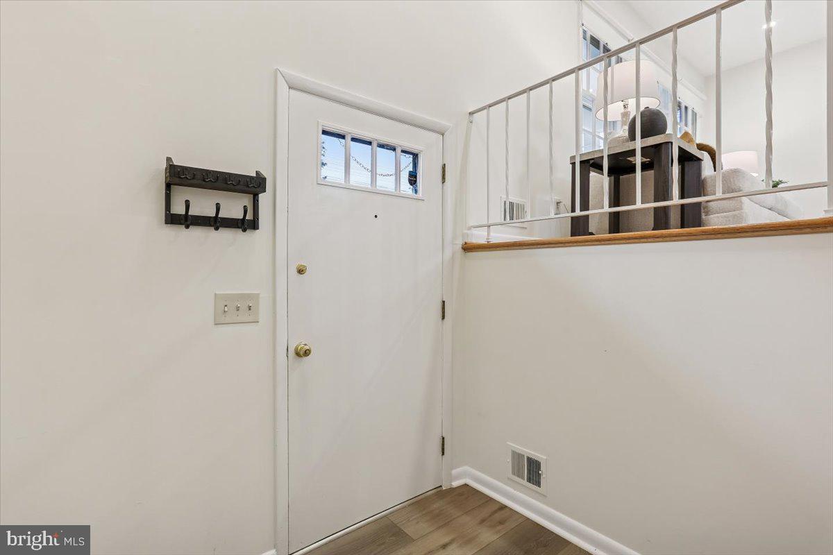 11712 Seven Locks Road Potomac, MD 20854 - Photo 2 of 55