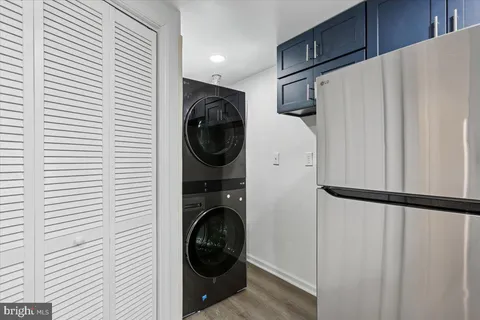 $899,000 | 11712 Seven Locks Road, Potomac, MD 20854