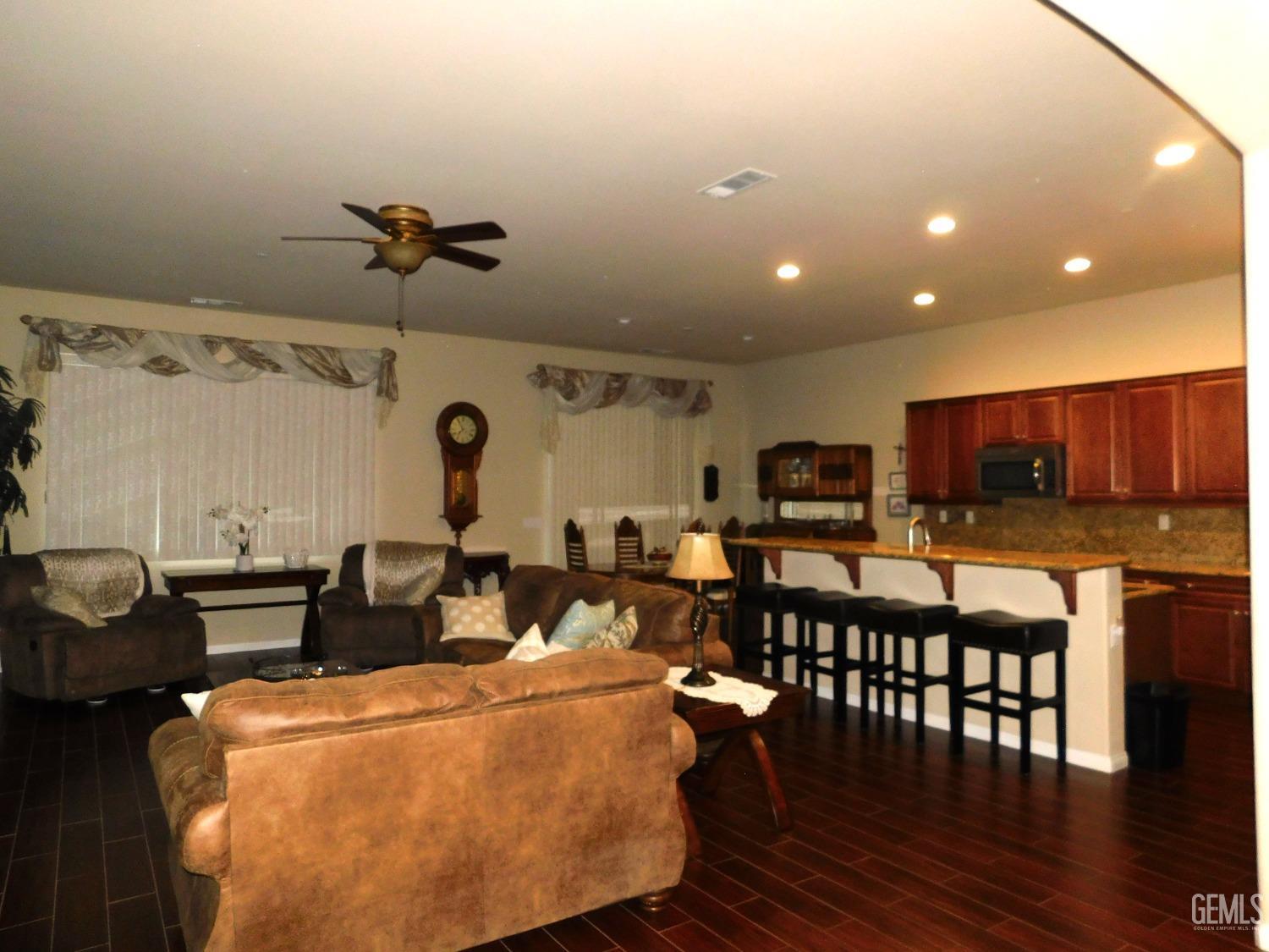 Undisclosed Address Bakersfield, CA 93306 - Photo 29 of 41