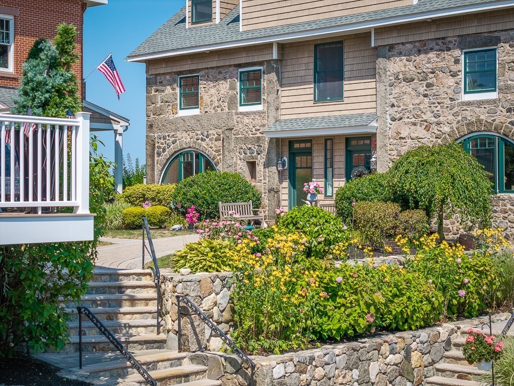 152 Water Street, Unit 13 Danvers, MA 01923 - Photo 28 of 35