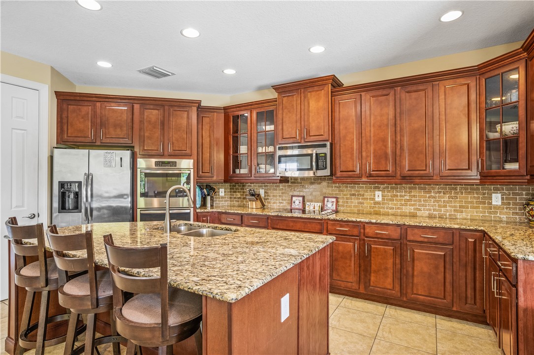 7621 Fieldstone Ranch Square Vero Beach, FL 32967 - Photo 15 of 36 Gallery Image 15