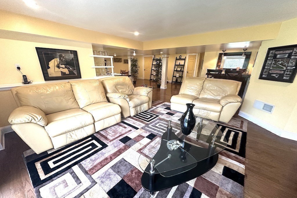 287 Bay Road Easton, MA 02356 - Photo 8 of 42 Gallery Image 8