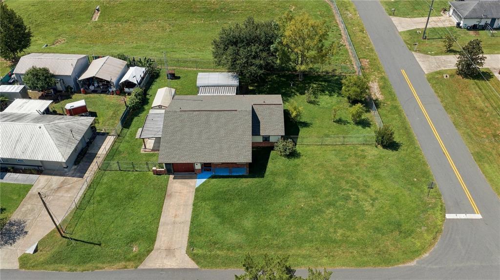 11714 Southeast 71st Ter Road Belleview, FL 34420 - Photo 2 of 34 Gallery Image 2