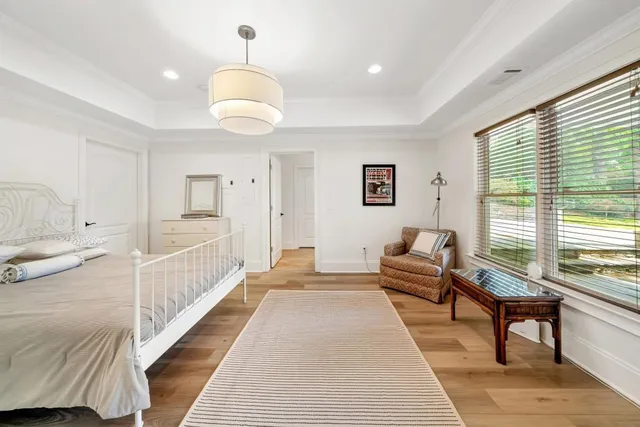 $2,095,000 | 3925 Sheldon Drive Northeast, Atlanta, GA 30342