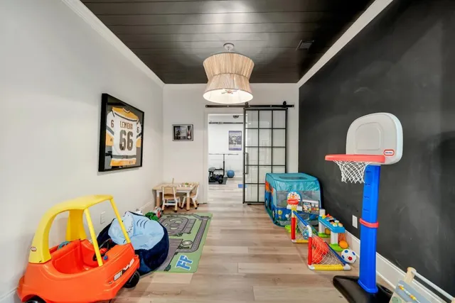 $2,095,000 | 3925 Sheldon Drive Northeast, Atlanta, GA 30342