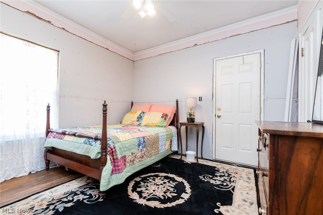 1411 Gordon Road Lyndhurst, OH 44124 - Photo 23 of 35