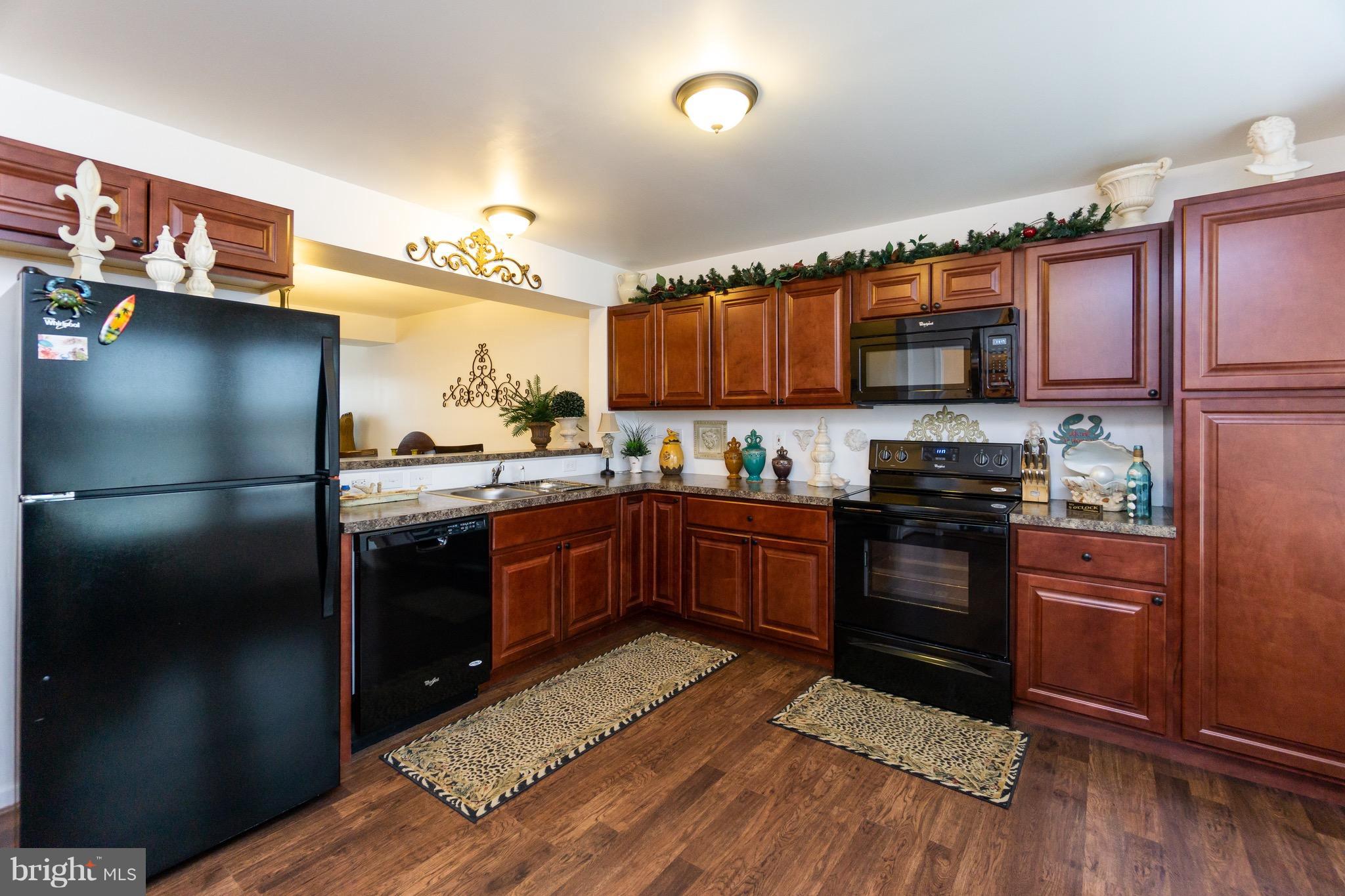 413 East 6th Avenue Ranson, WV 25438 - Photo 4 of 25 Kitchen