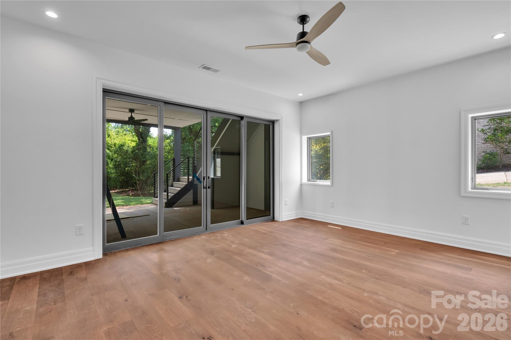 1423 South Wendover Road Charlotte, NC 28211 - Photo 27 of 31 a view of empty room with floor to ceiling window