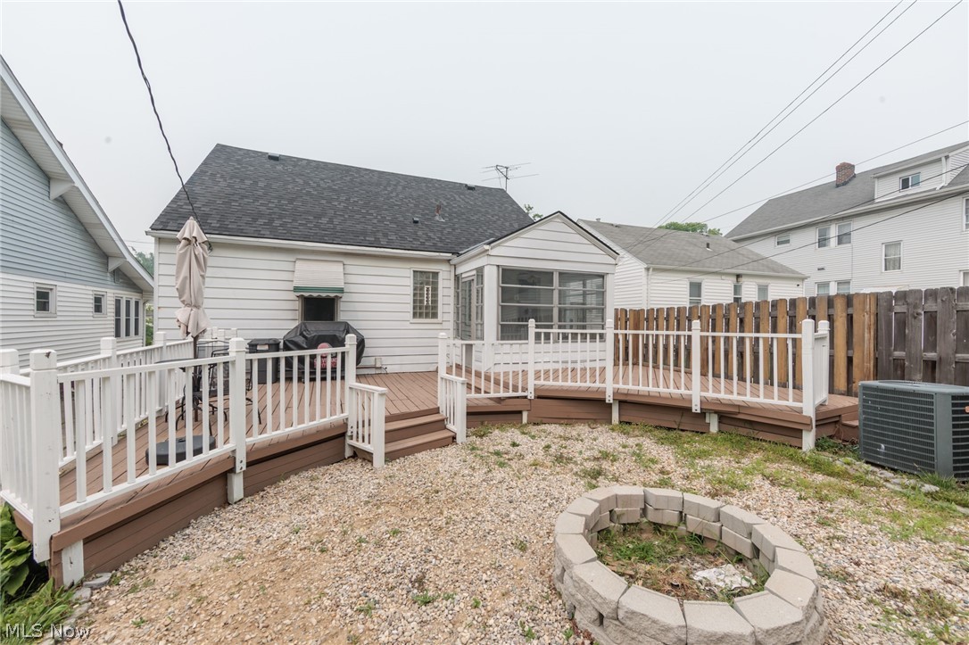 3265 Berea Road Cleveland, OH 44111 - Photo 33 of 35 Gallery Image 33