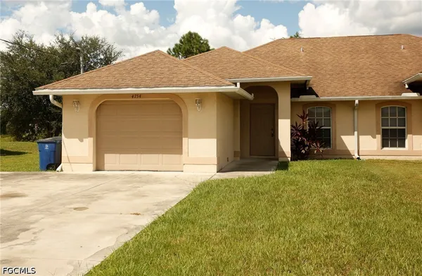 $1,750 | 4754 Leonard Boulevard South, Lehigh Acres, FL 33973