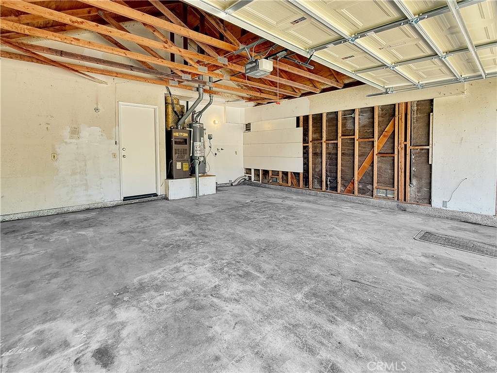 11127 Delaware Street Rancho Cucamonga, CA 91701 - Photo 17 of 18 a view of an empty room