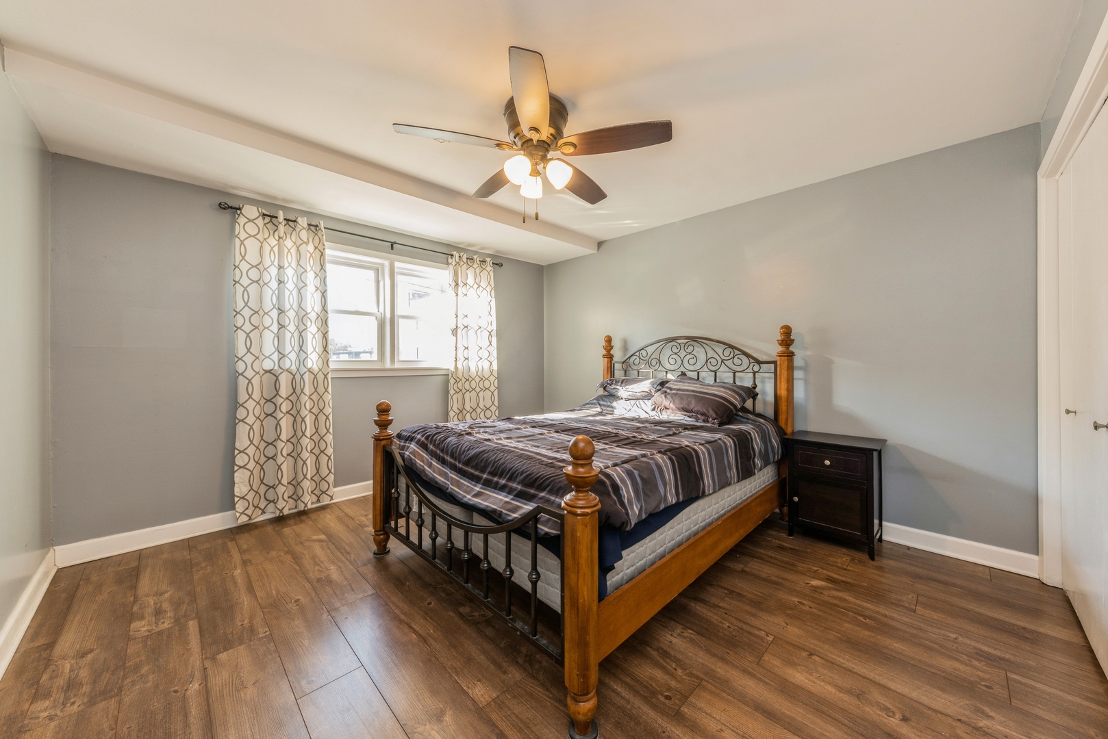 1353 Perry Street, Unit 2 Des Plaines, IL 60016 - Photo 8 of 10