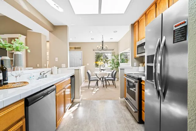 $899,888 | 2604 Hastings Shore Lane, Redwood City, CA 94065