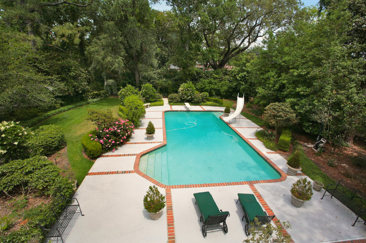 2325 River Road Jacksonville, FL 32207 - Photo 1 of 25 Pool