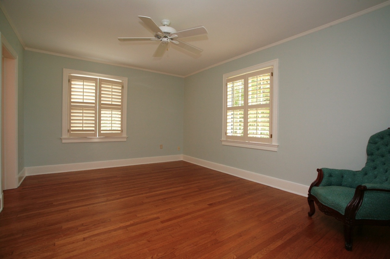 2325 River Road Jacksonville, FL 32207 - Photo 18 of 25 Bedroom 4