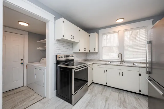 $144,900 | 814 Columbus Avenue, Benton Harbor, MI 49022