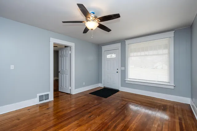 $144,900 | 814 Columbus Avenue, Benton Harbor, MI 49022