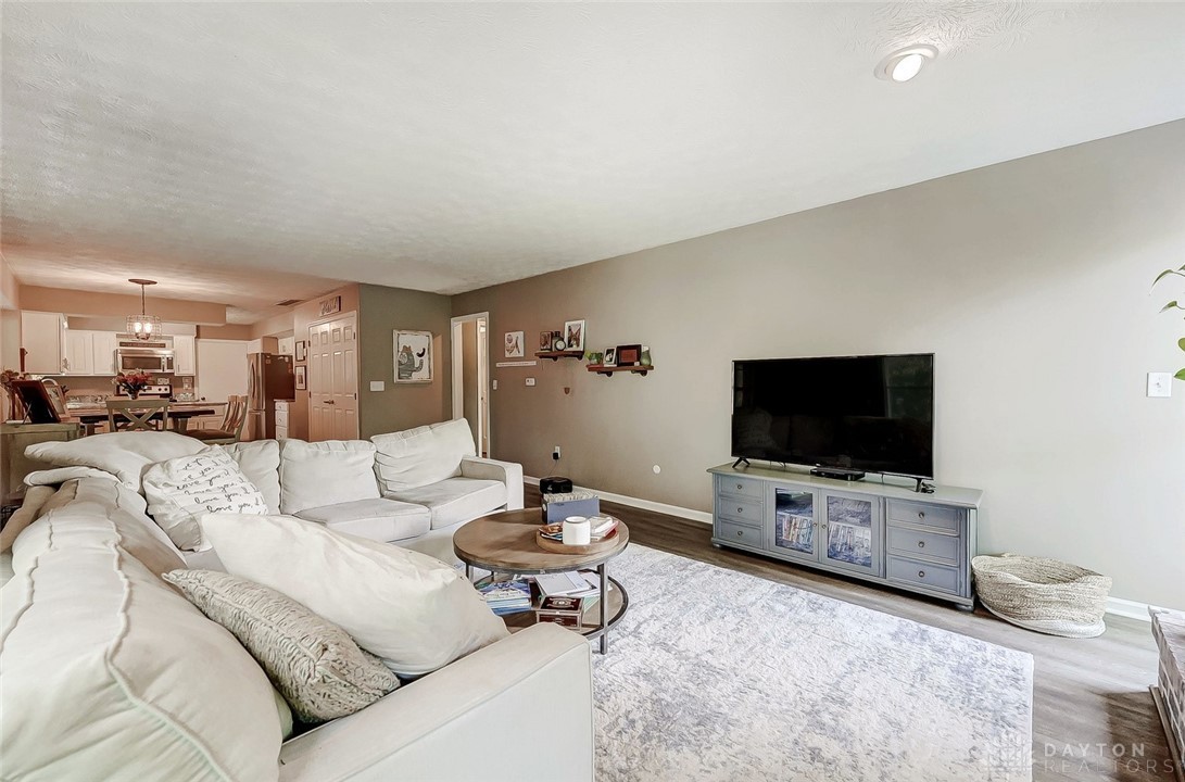 10067 Simms Station Road Dayton, OH 45458 - Photo 13 of 55 Gallery Image 13