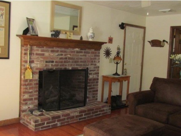 259 Farley Road Hollis, NH 03049 - Photo 4 of 26