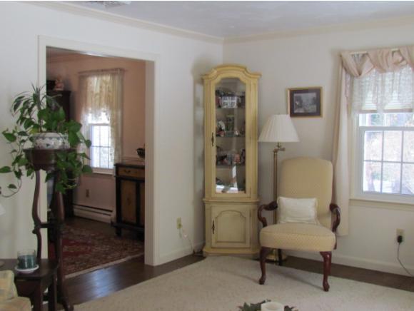 259 Farley Road Hollis, NH 03049 - Photo 7 of 26