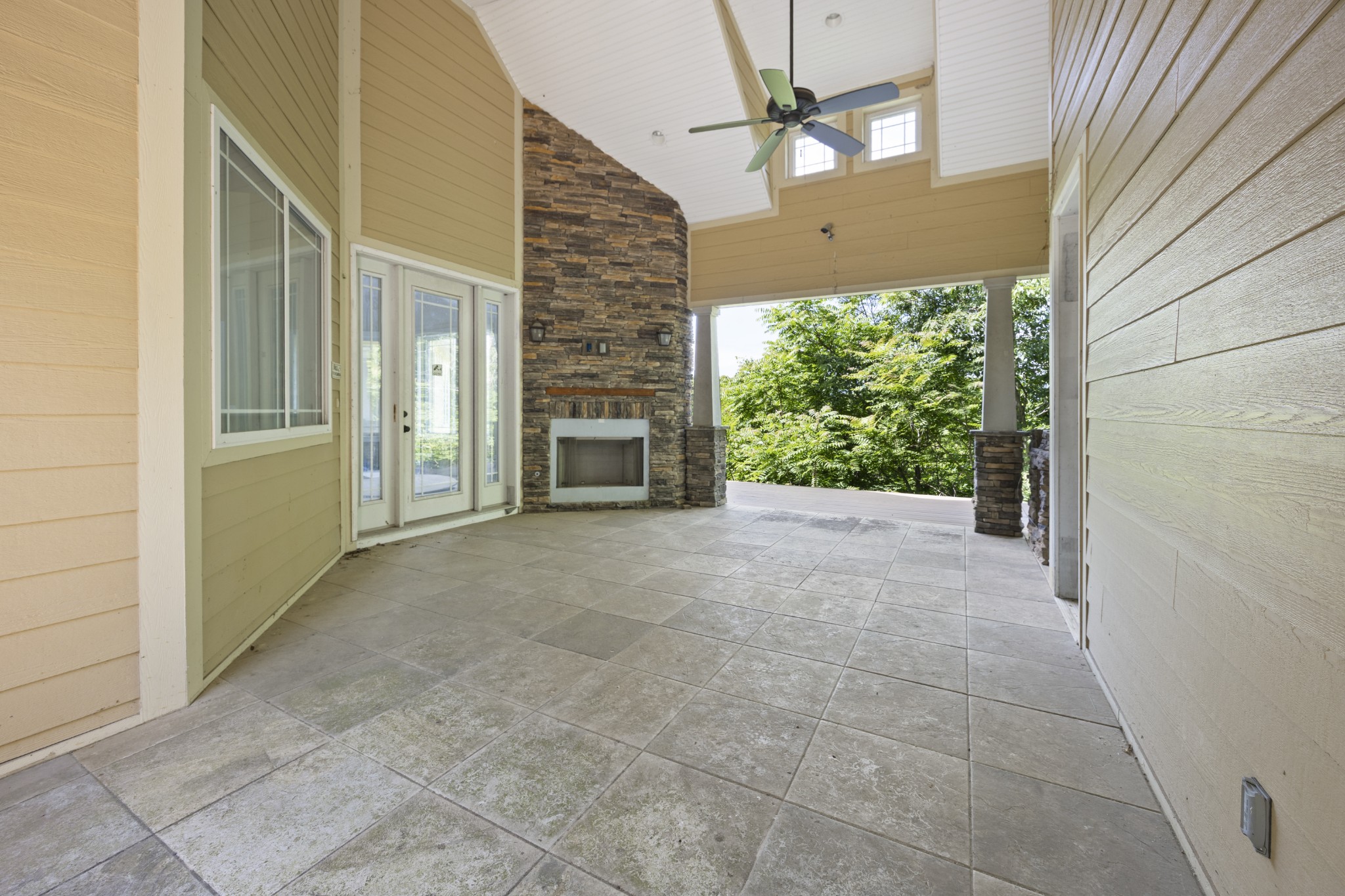 201 Roarks Cove Road Decherd, TN 37324 - Photo 12 of 55